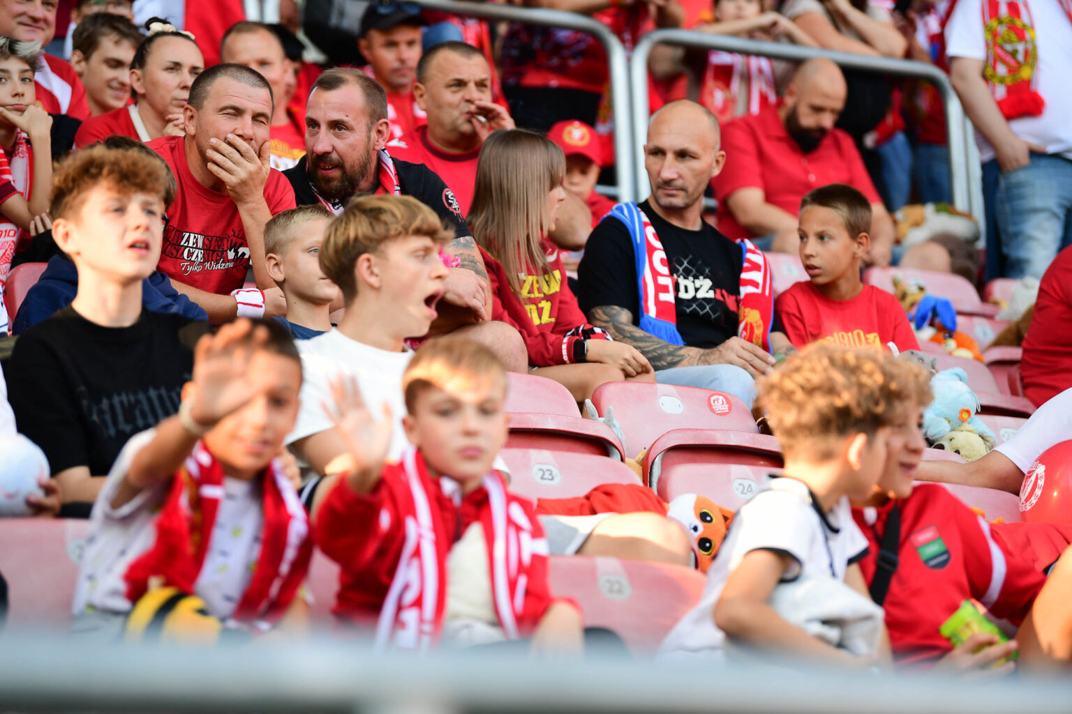 Widzew Lodz vs Piast Gliwice doping Fot Sebastian Szwajkowski 13