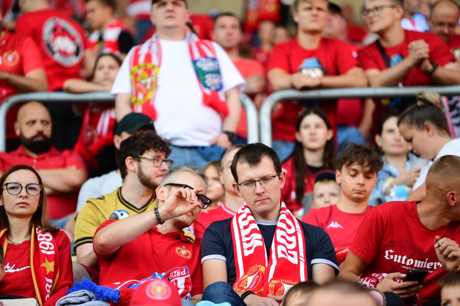 Widzew Lodz vs Piast Gliwice doping Fot Sebastian Szwajkowski 16