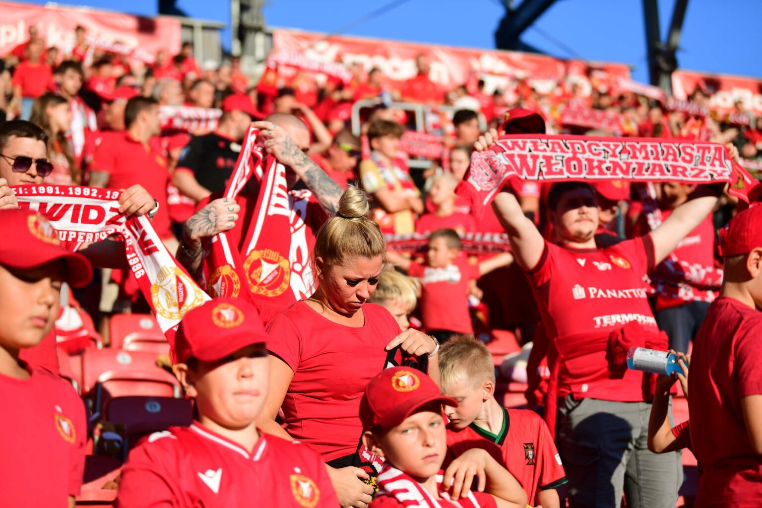 Widzew Lodz vs Piast Gliwice doping Fot Sebastian Szwajkowski 25