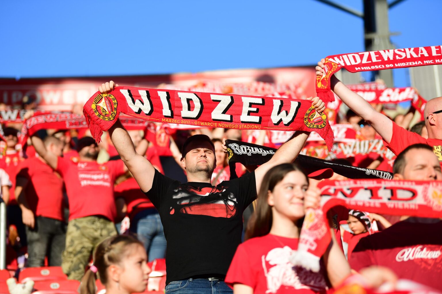 Widzew Lodz vs Piast Gliwice doping Fot Sebastian Szwajkowski 29