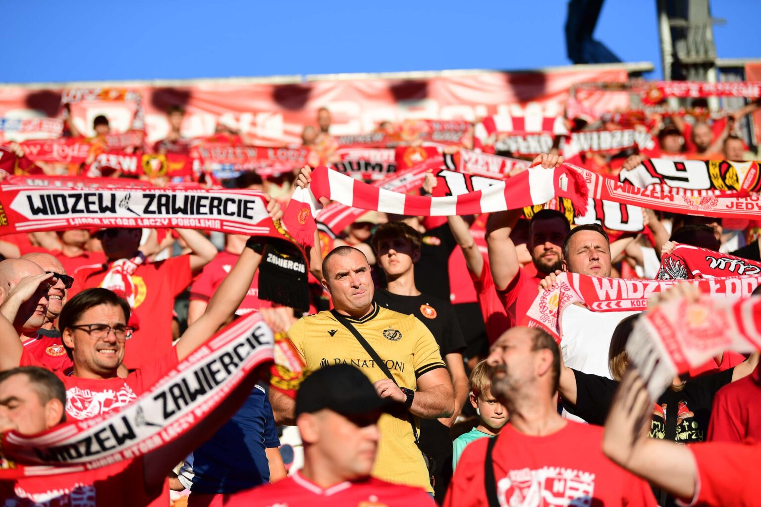 Widzew Lodz vs Piast Gliwice doping Fot Sebastian Szwajkowski 52
