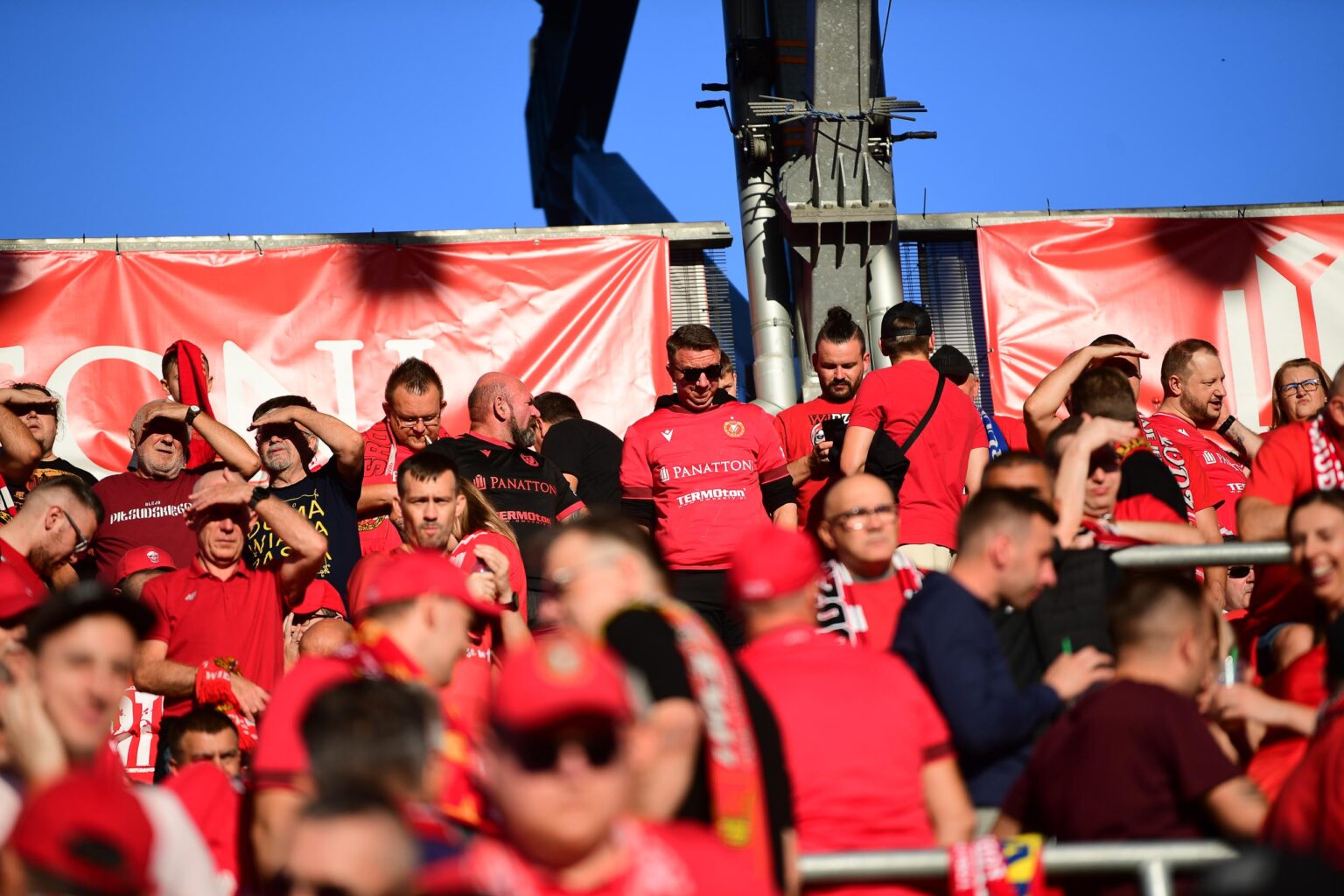 Widzew Lodz vs Piast Gliwice doping Fot Sebastian Szwajkowski 85