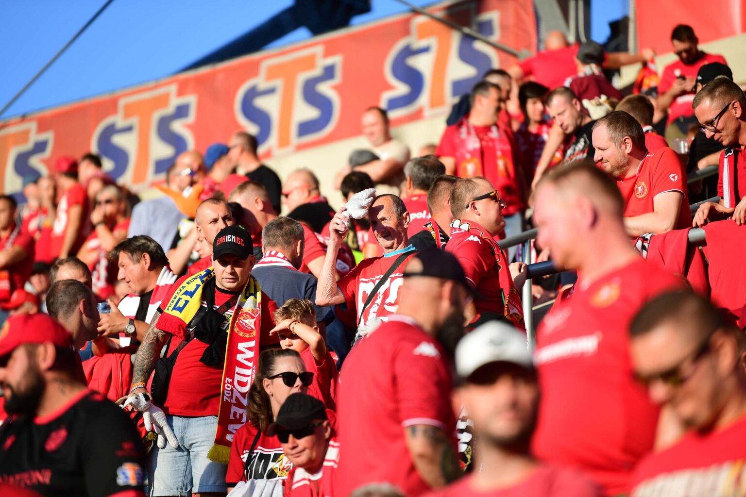 Widzew Lodz vs Piast Gliwice doping Fot Sebastian Szwajkowski 92