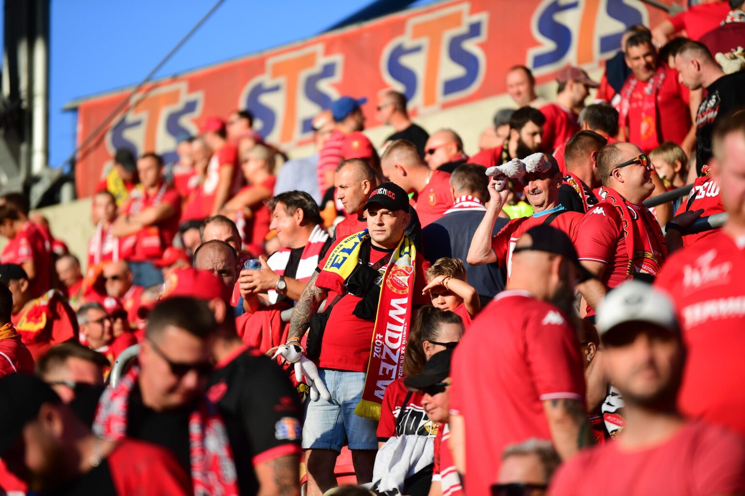Widzew Lodz vs Piast Gliwice doping Fot Sebastian Szwajkowski 94
