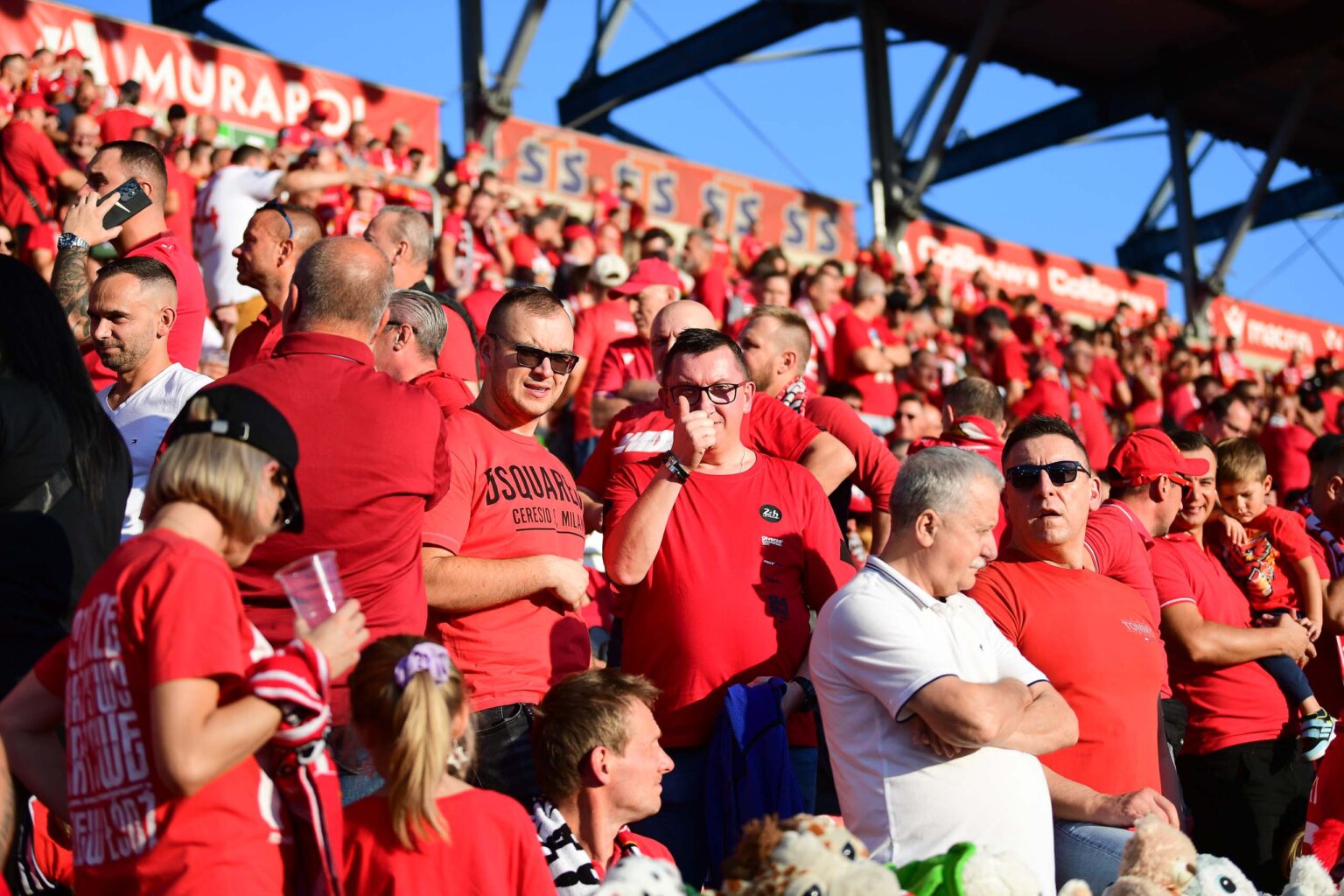Widzew Lodz vs Piast Gliwice doping Fot Sebastian Szwajkowski 95