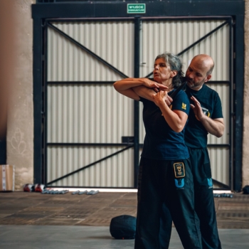 Elina Toneva i krav maga