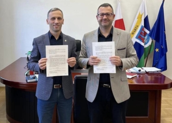 Umowa na budowę świetlicy w Kawęczynku podpisana