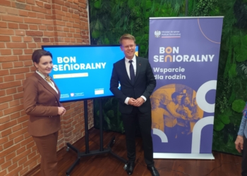 Bon senioralny pomocą dla opiekunów starszych osób