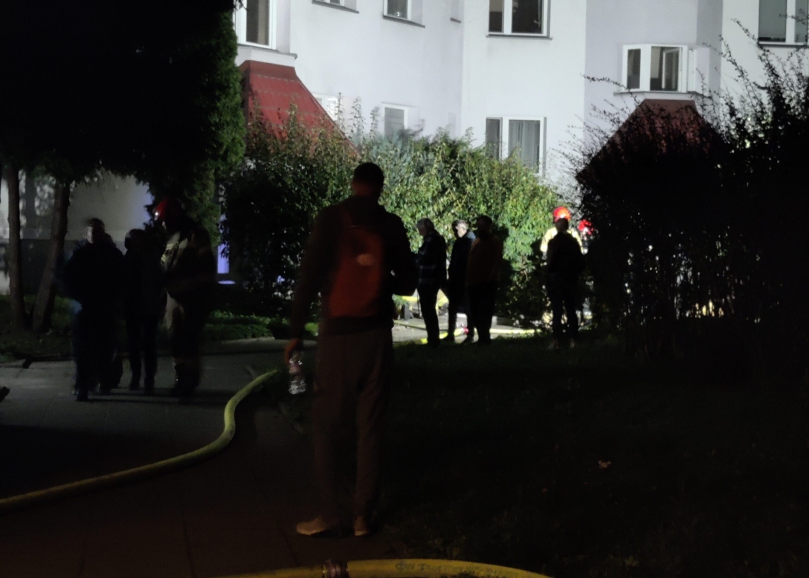 Pożar budynku przy Lodowej w Łodzi. Mieszkańcy ewakuowani