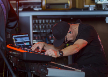 Soundedit Spotlight w Radiu Łódź. Damian Sikorski i Pan Ba
