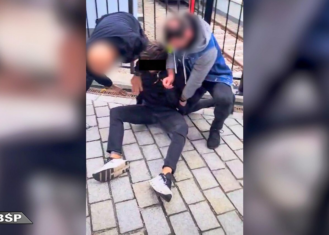 Ścigany od 5 lat Adam Z. został zatrzymany. W odnalezieniu pomogli łódzcy policjanci 1 ścigany od 5 lat adam z.