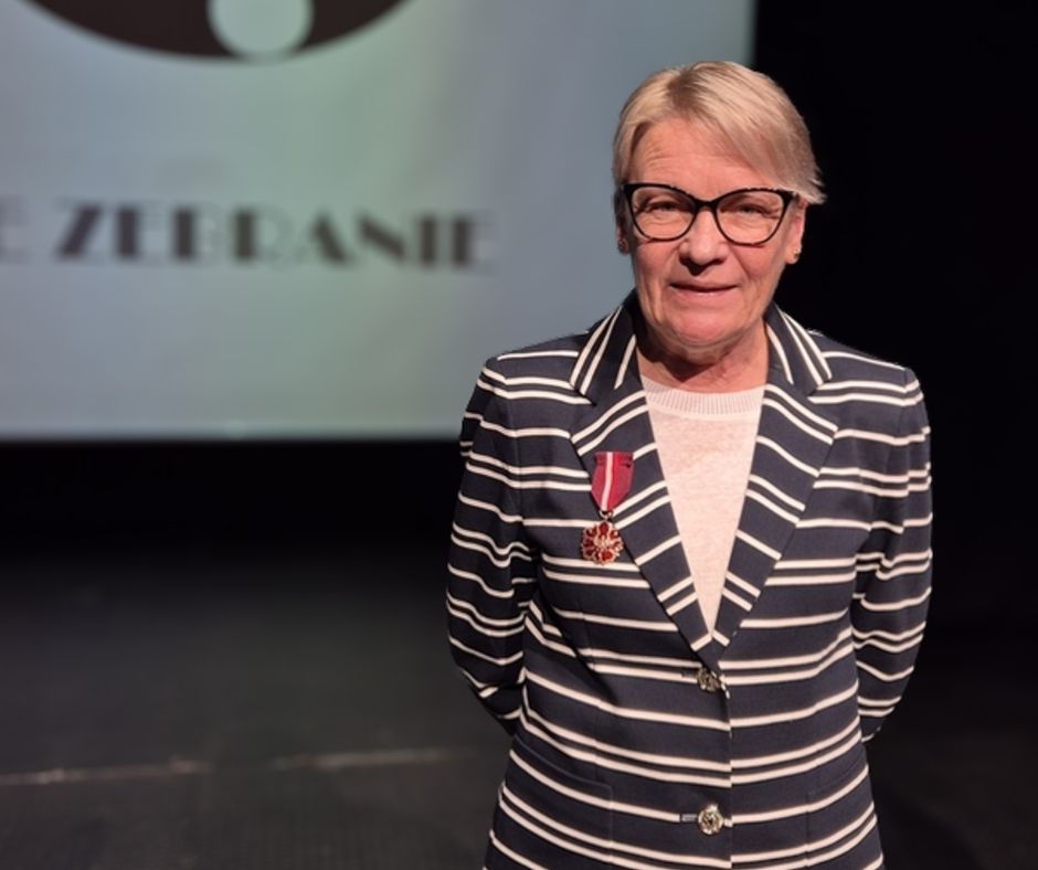 Profesor Małgorzata Leyko z UŁ uhonorowana Brązowym Medalem "Zasłużony Kulturze Gloria Artis" 1 Profesor Małgorzata Leyko z UŁ uhonorowana Brązowym Medalem "Zasłużony Kulturze Gloria Artis"