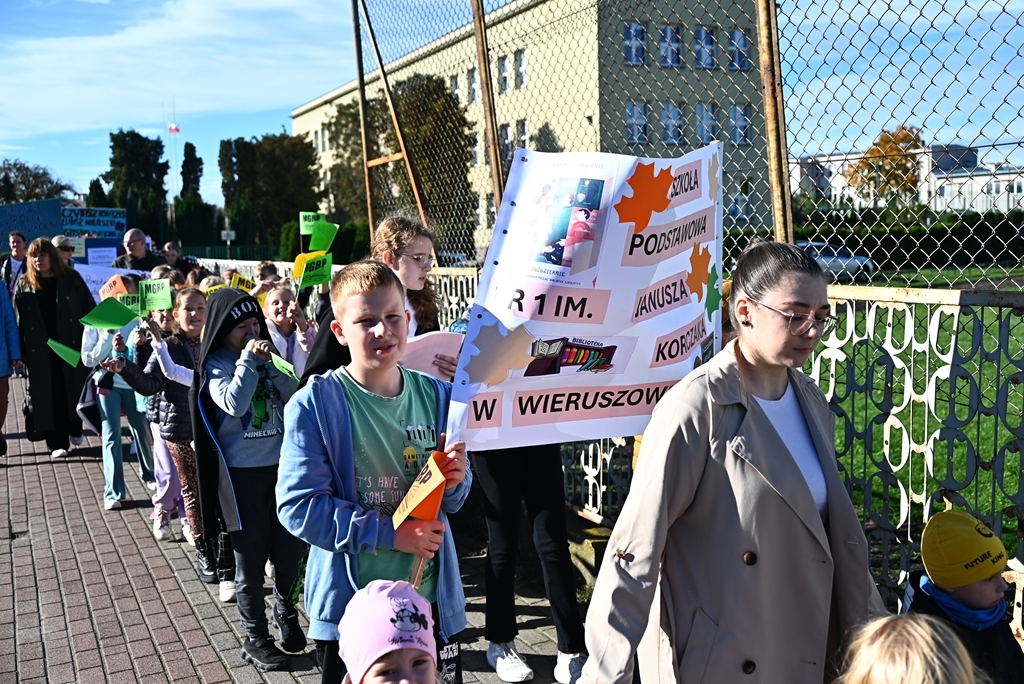 Happening czytelniczy w Wieruszowie