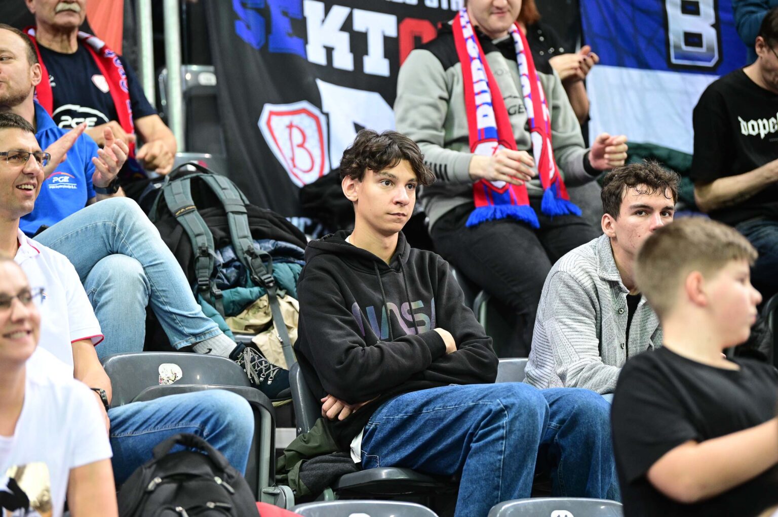 Grot Budowlani vs KS Developres Rzeszow kibice Fot Sebastian Szwajkowski 28