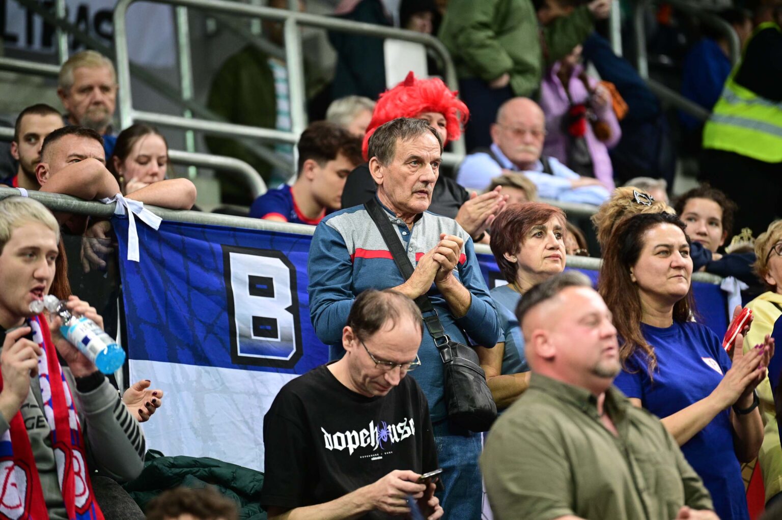 Grot Budowlani vs KS Developres Rzeszow kibice Fot Sebastian Szwajkowski 30