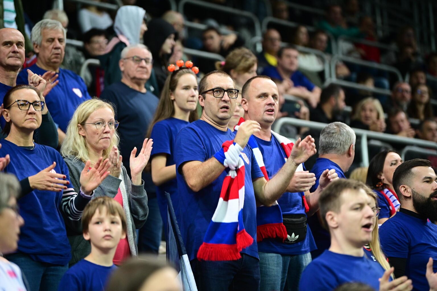 Grot Budowlani vs KS Developres Rzeszow kibice Fot Sebastian Szwajkowski 35