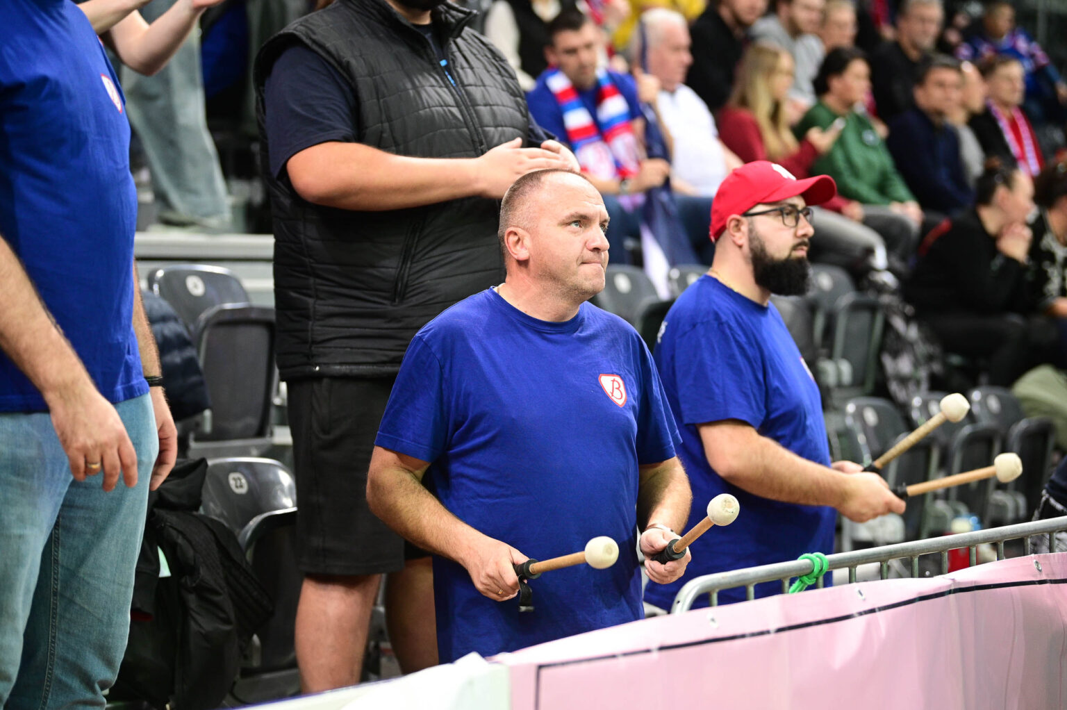Grot Budowlani vs KS Developres Rzeszow kibice Fot Sebastian Szwajkowski 43