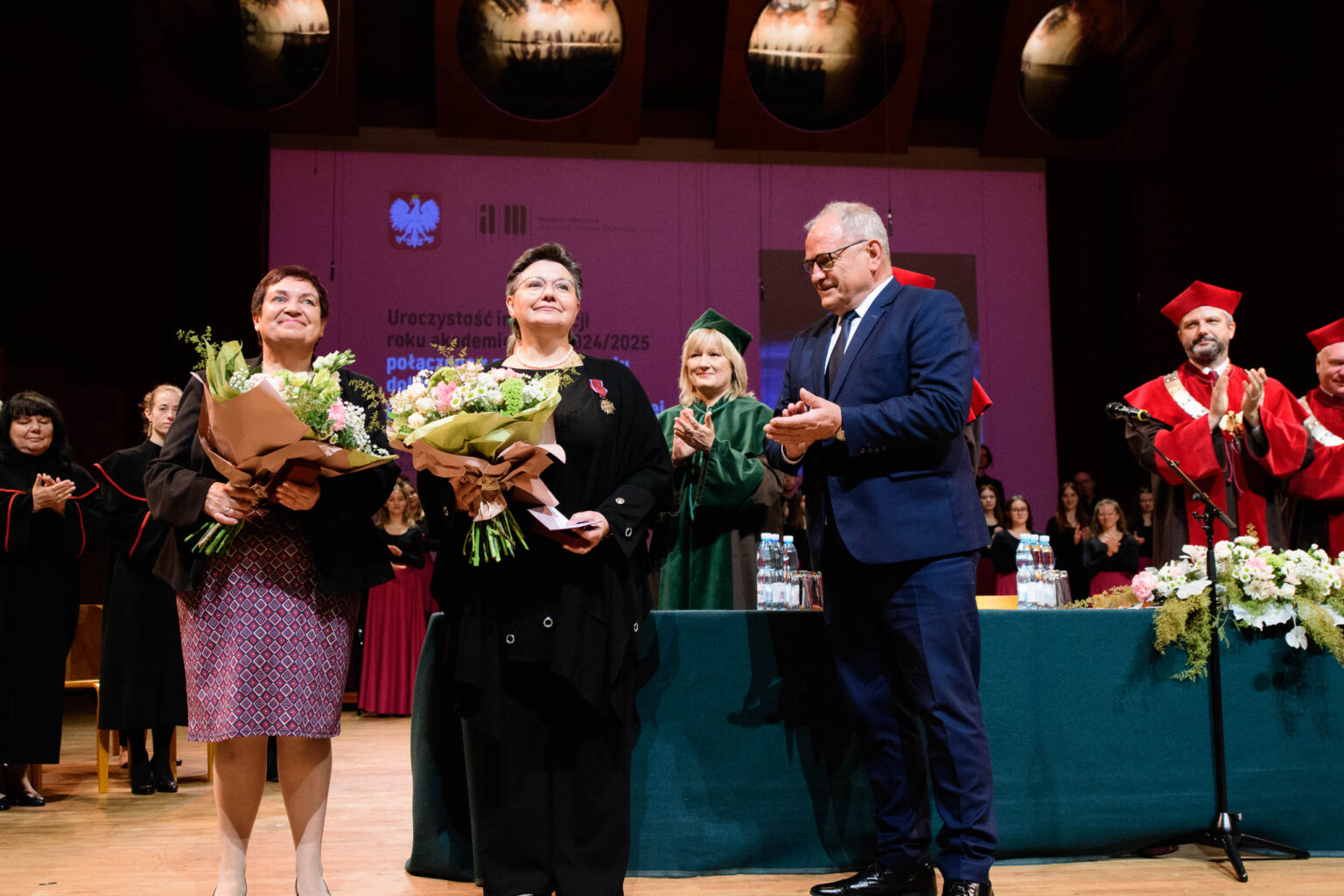 Honoris Causa dla Ewy Wycichowskiej Fot Sebastian Szwajkowski 3