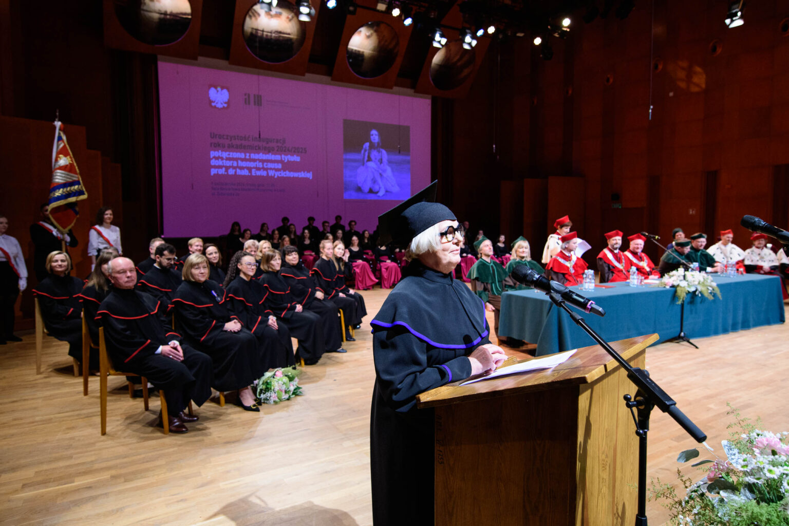 Honoris Causa dla Ewy Wycichowskiej Fot Sebastian Szwajkowski 9