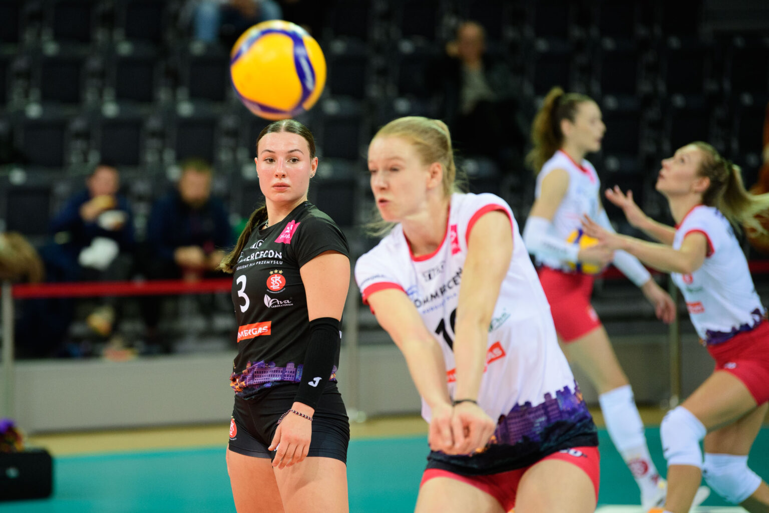 LKS Commercecon vs Volley Wroclaw Fot Sebastian Szwajkowski 32