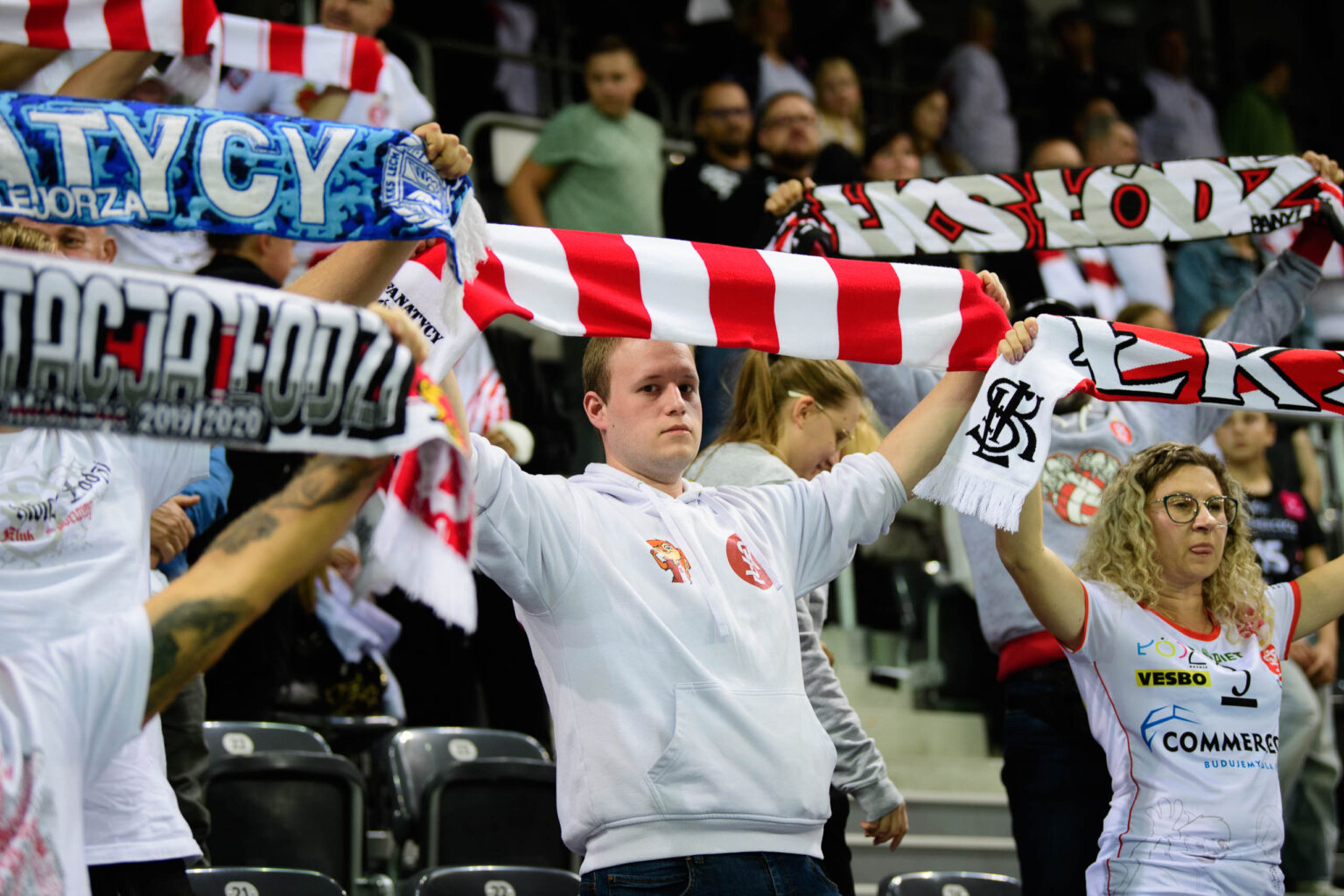 LKS Commercecon vs Volley Wroclaw kibice Fot Sebastian Szwajkowski 4