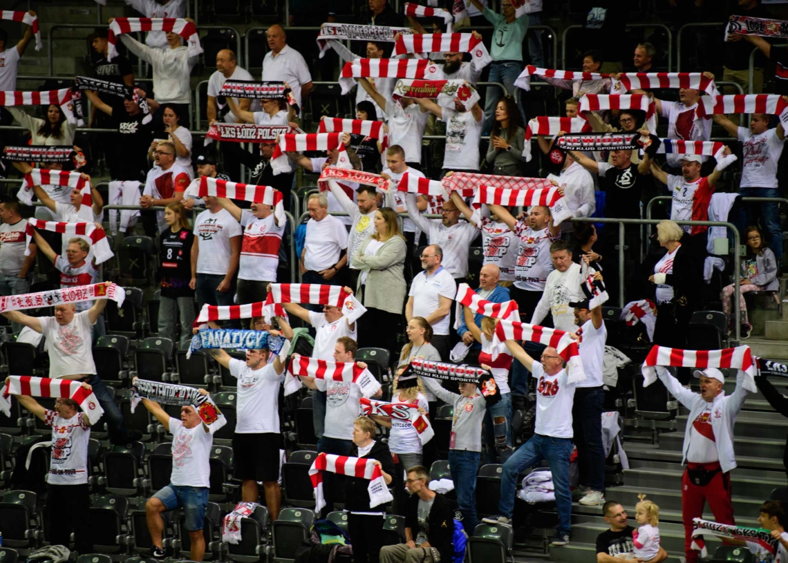 łks commercecon - #volley wrocław doping kibiców