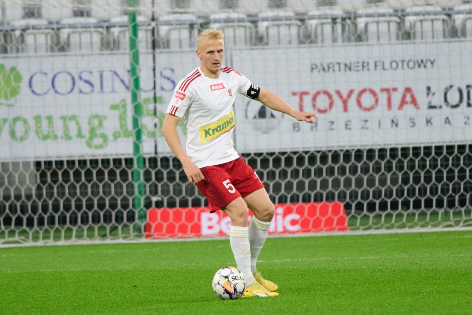 LKS Lodz Podbeskidzi Bielsko Biala II LigaFot Sebastian Szwajkowski 11