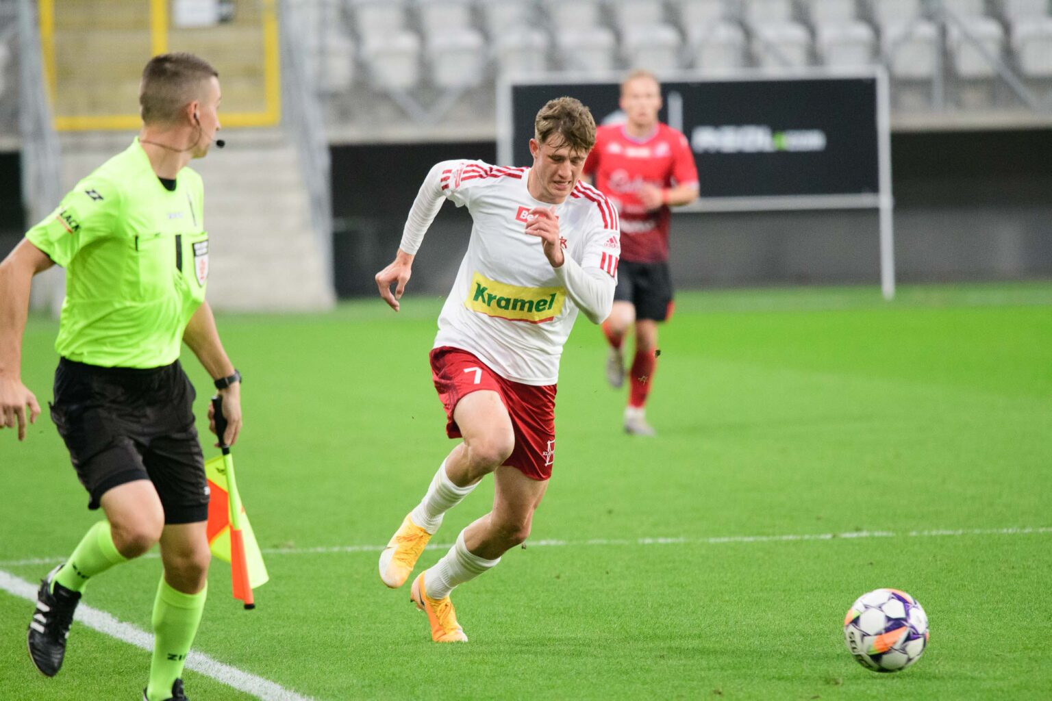 LKS Lodz Podbeskidzi Bielsko Biala II LigaFot Sebastian Szwajkowski 15
