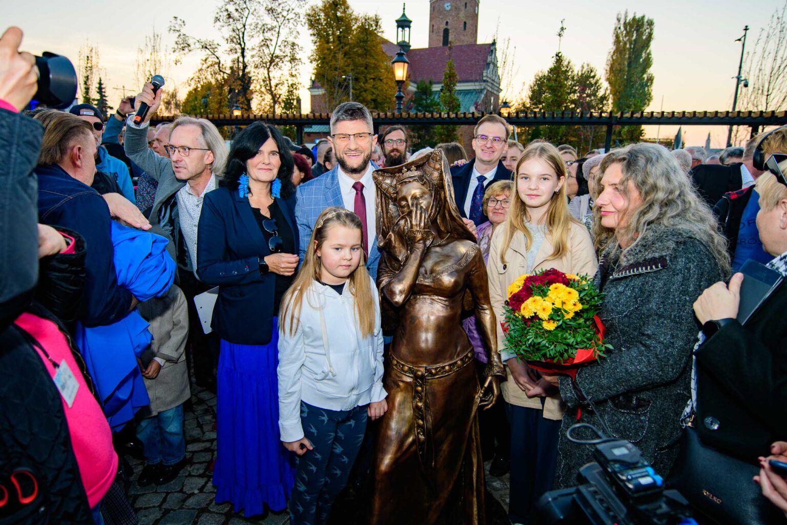 Otwarcie rynku w Pabianicach Fot Sebastian Szwajkowski 5