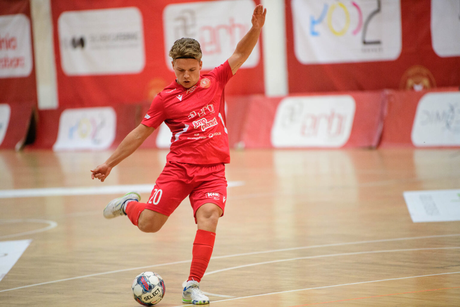 Widzew Futsal Zakonczenie kariery Daniela Krawczyka Fot Sebastian Szwajkowski 19