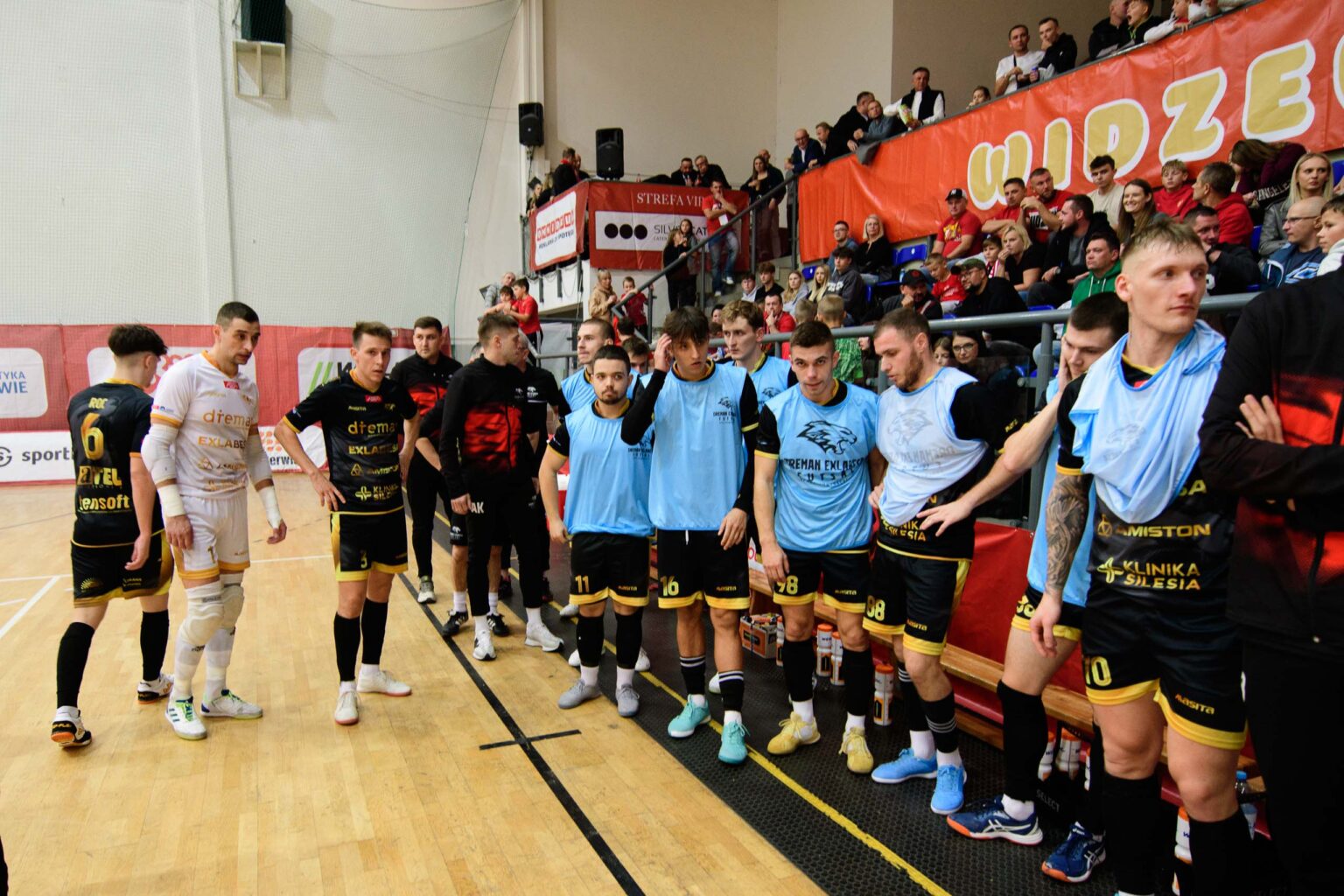 Widzew Futsal Zakonczenie kariery Daniela Krawczyka Fot Sebastian Szwajkowski 2