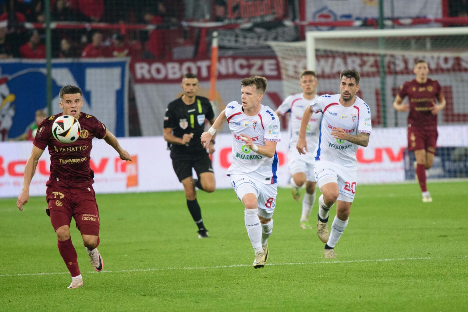 Widzew Lodz vs Gornik Zabrze Fot Sebastian Szwajkowski 20