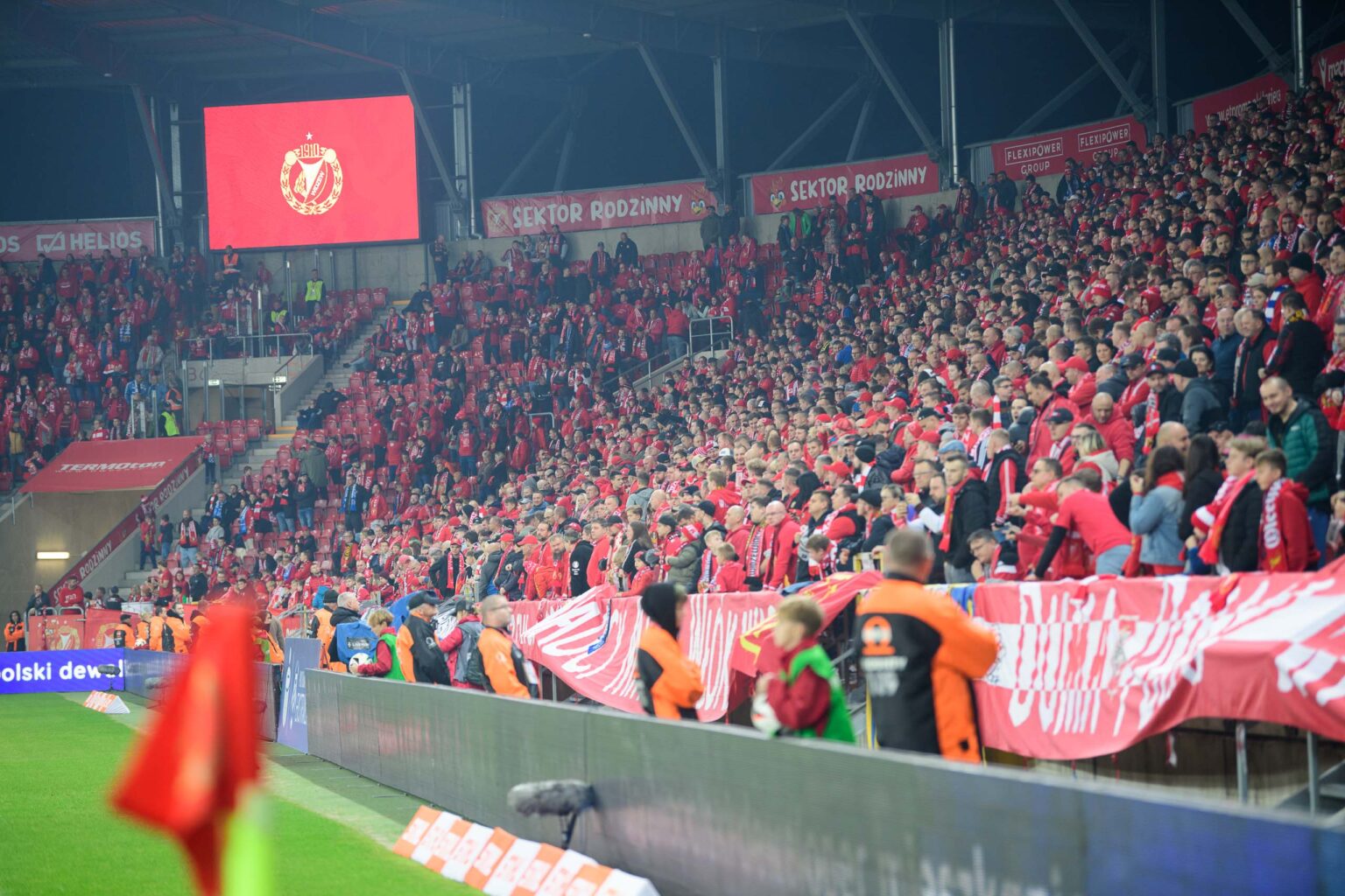Widzew Lodz vs Gornik Zabrze kibice Fot Sebastian Szwajkowski 124