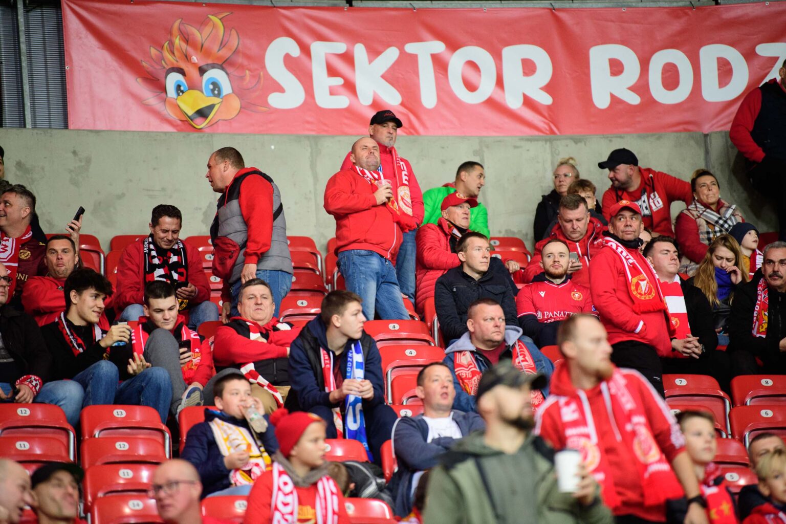 Widzew Lodz vs Gornik Zabrze kibice Fot Sebastian Szwajkowski 39