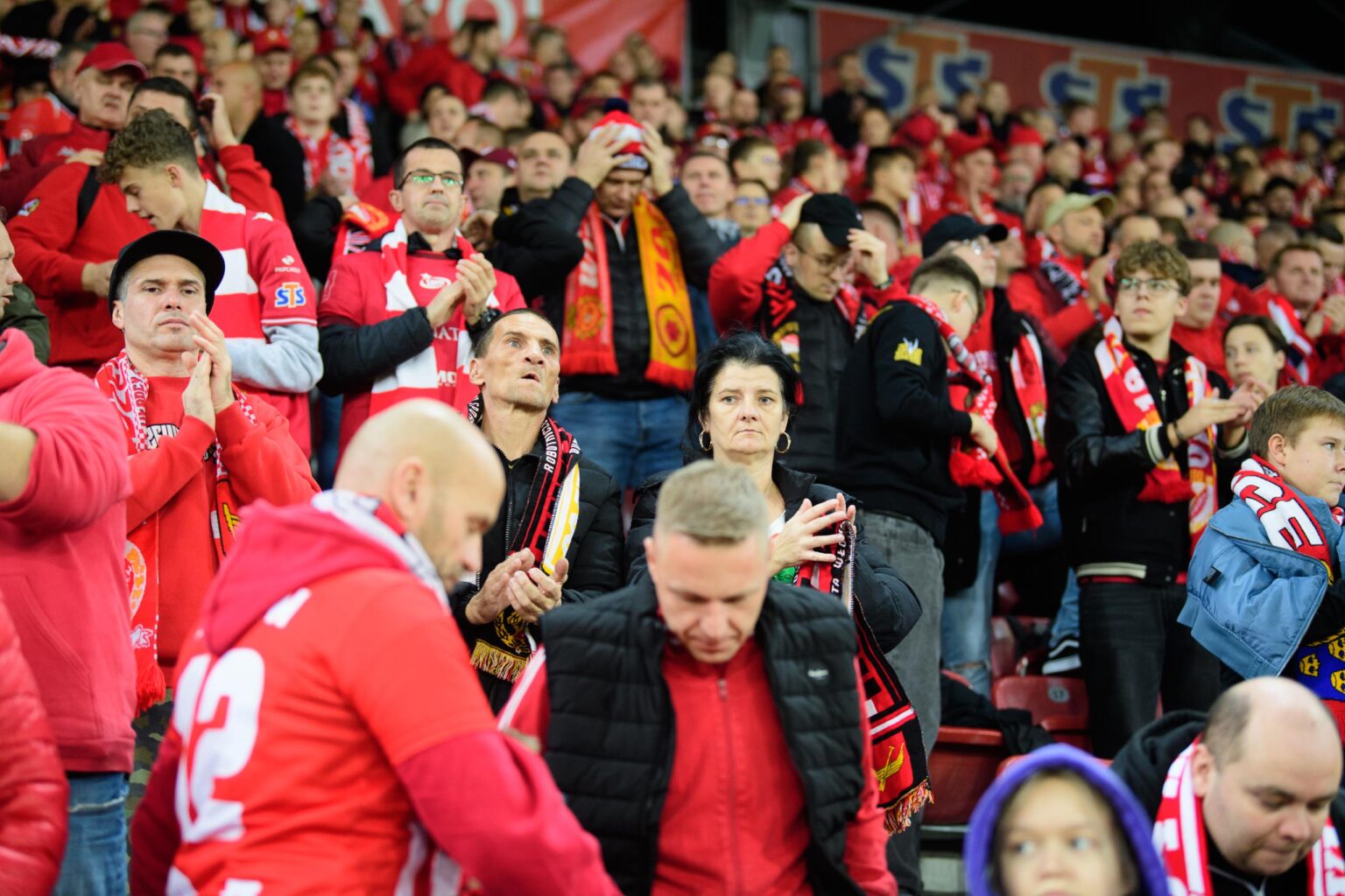 Widzew Lodz vs Gornik Zabrze kibice Fot Sebastian Szwajkowski 99