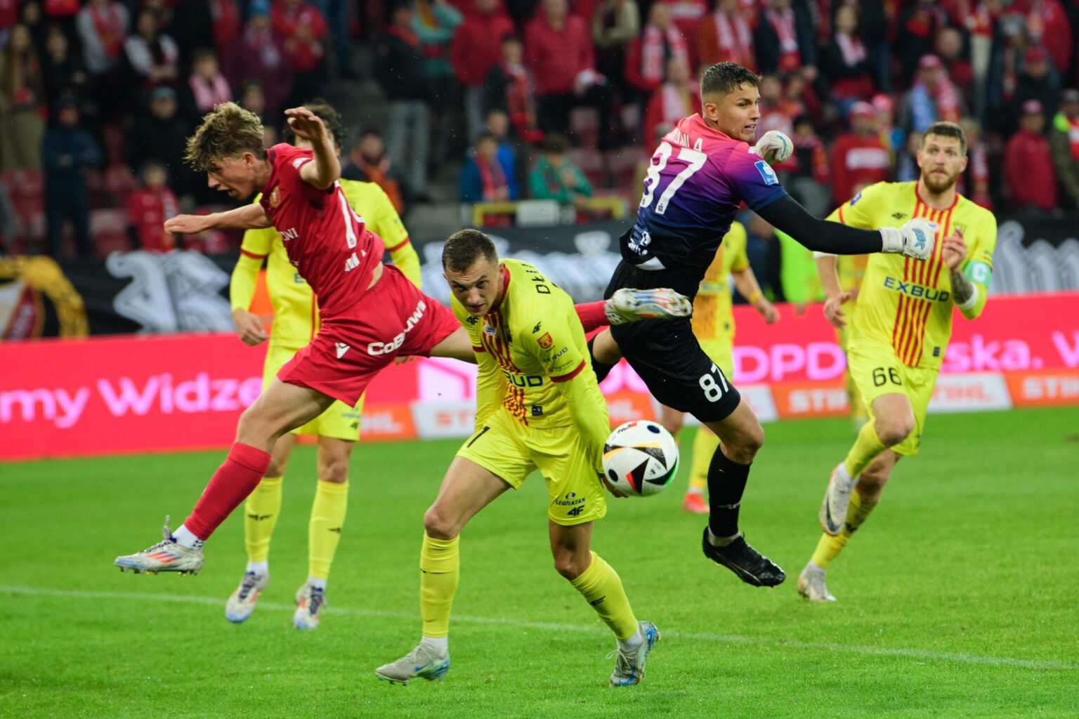 Widzew Lodz vs Korona Kielce Fot Sebastian Szwajkowski 23