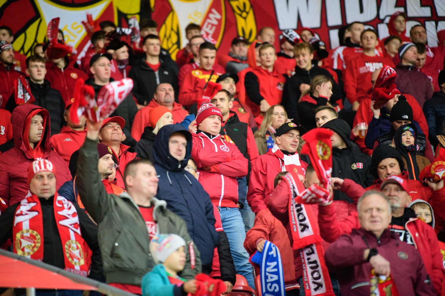 Widzew Lodz vs Korona Kielce kibice Fot Sebastian Szwajkowski 93