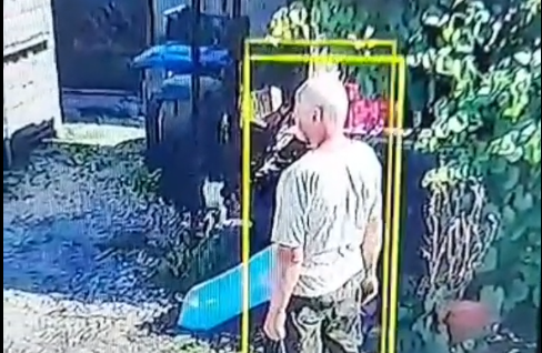Powiat rawski: Policjanci poszukują sprawcy pobicia niepełnosprawnego mężczyzny 1 Powiat rawski: Policjanci poszukują sprawcy pobicia niepełnosprawnego mężczyzny