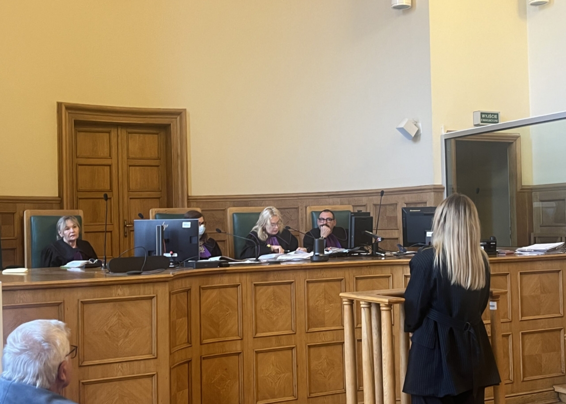 Zabił babcię nożem. Przed Sądem Okręgowym w Łodzi ruszył proces Rafała B.