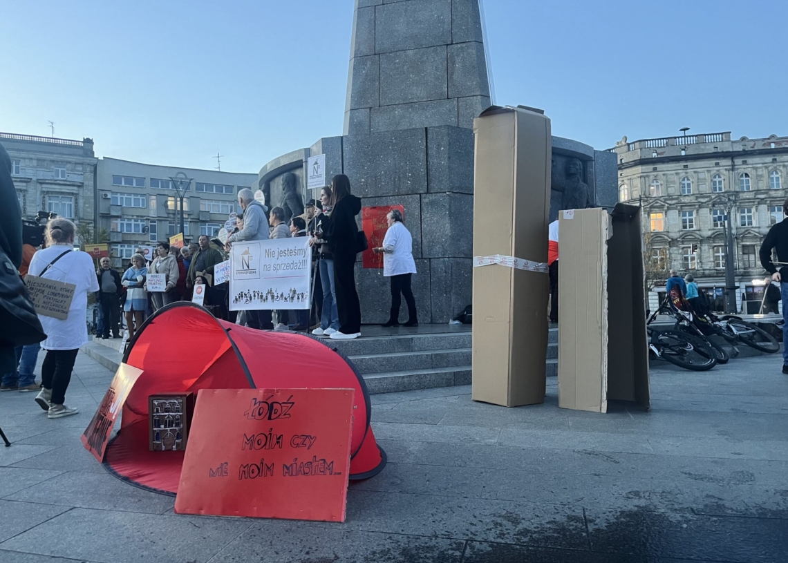 Międzynarodowy Dzień Lokatora. Protest mieszkańców na Placu Wolności