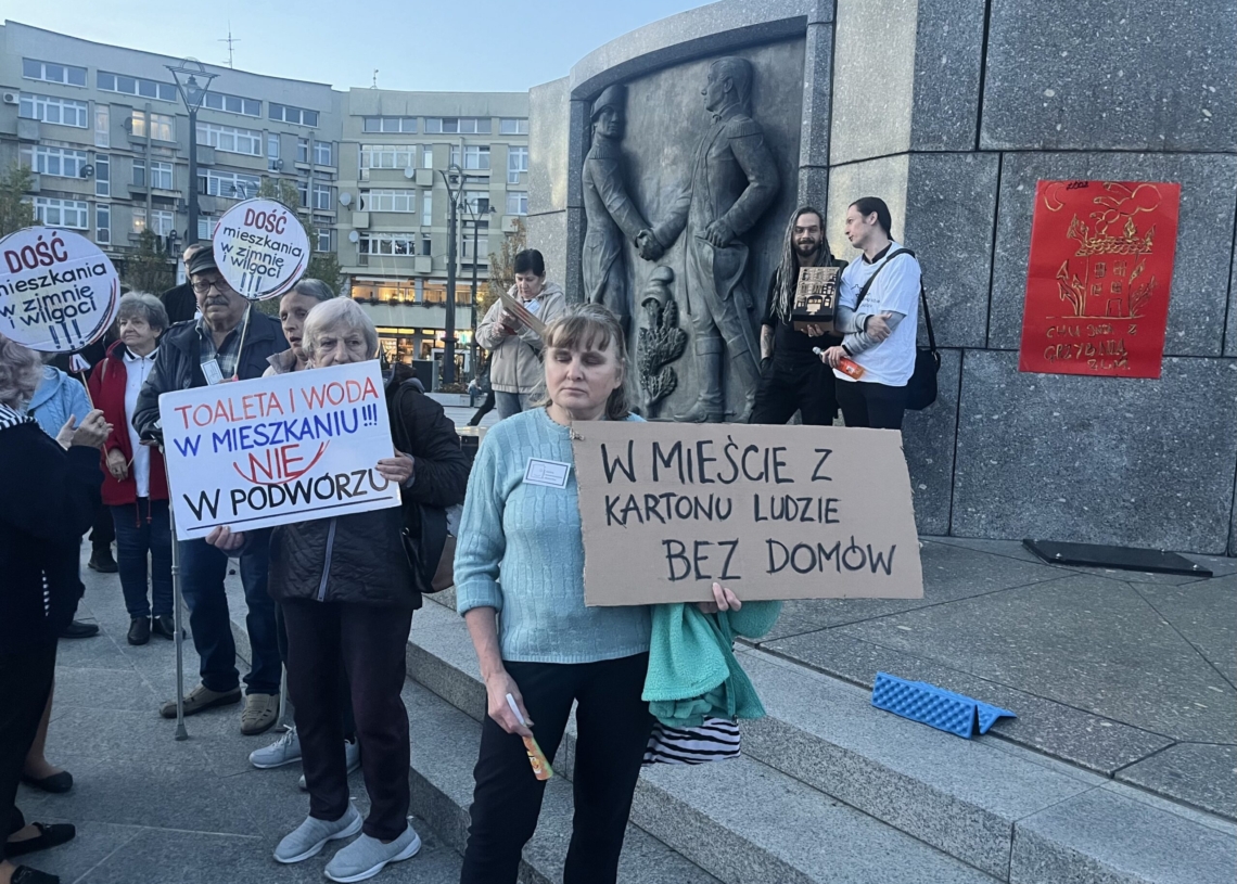 Międzynarodowy Dzień Lokatora. Protest mieszkańców na Placu Wolności
