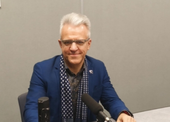 Prof. Jarosław Płuciennik