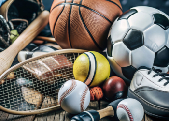 Sportowy weekend w Łódzkiem. Na boiska wracają piłkarze z ekstraklasy i I ligi [PODCAST]