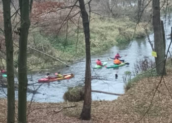 Dookoła nas. Skierniewiczanie świętowali niepodległość na rowerach, kajakach i pieszych szlakach