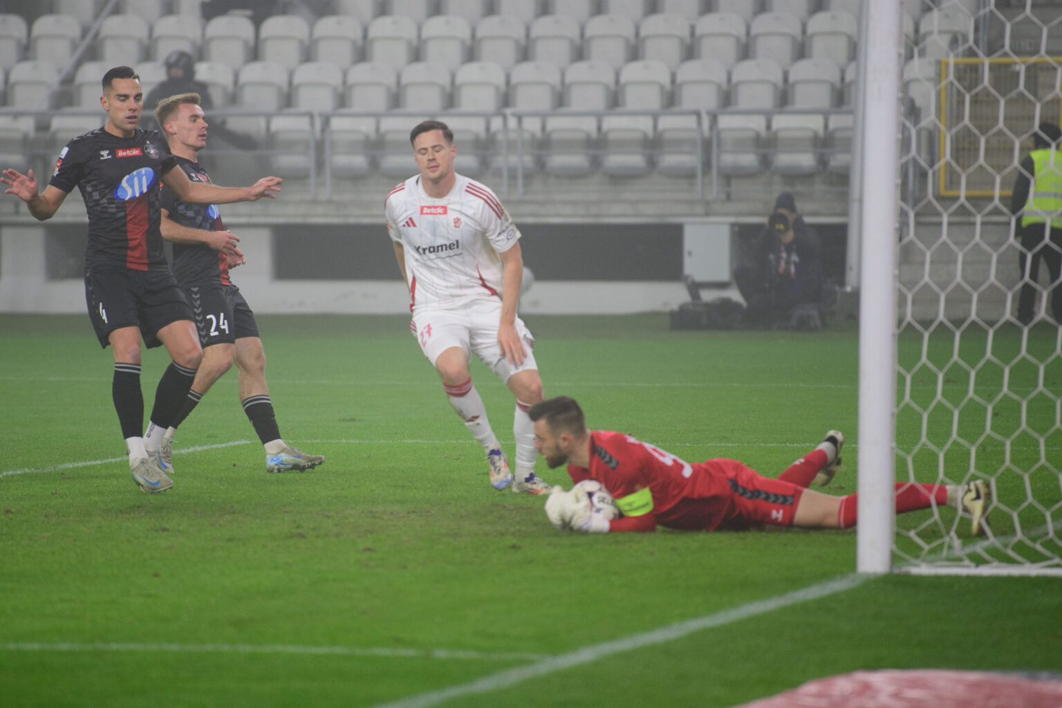 LKS Lodz vs Polonia Warszawa Fot Sebastian Szwajkowski 19