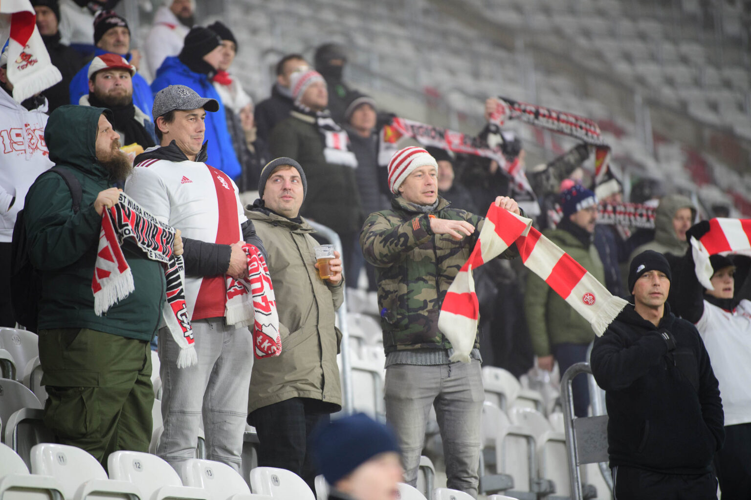 LKS Lodz vs Polonia Warszawa kibice Fot Sebastian Szwajkowski 40