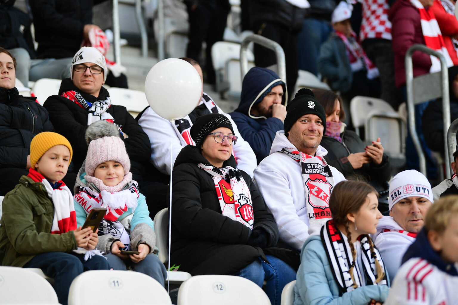 LKS Lodz vs Ruch Chorzow Kibice Fot Sebastian Szwajkowski 12