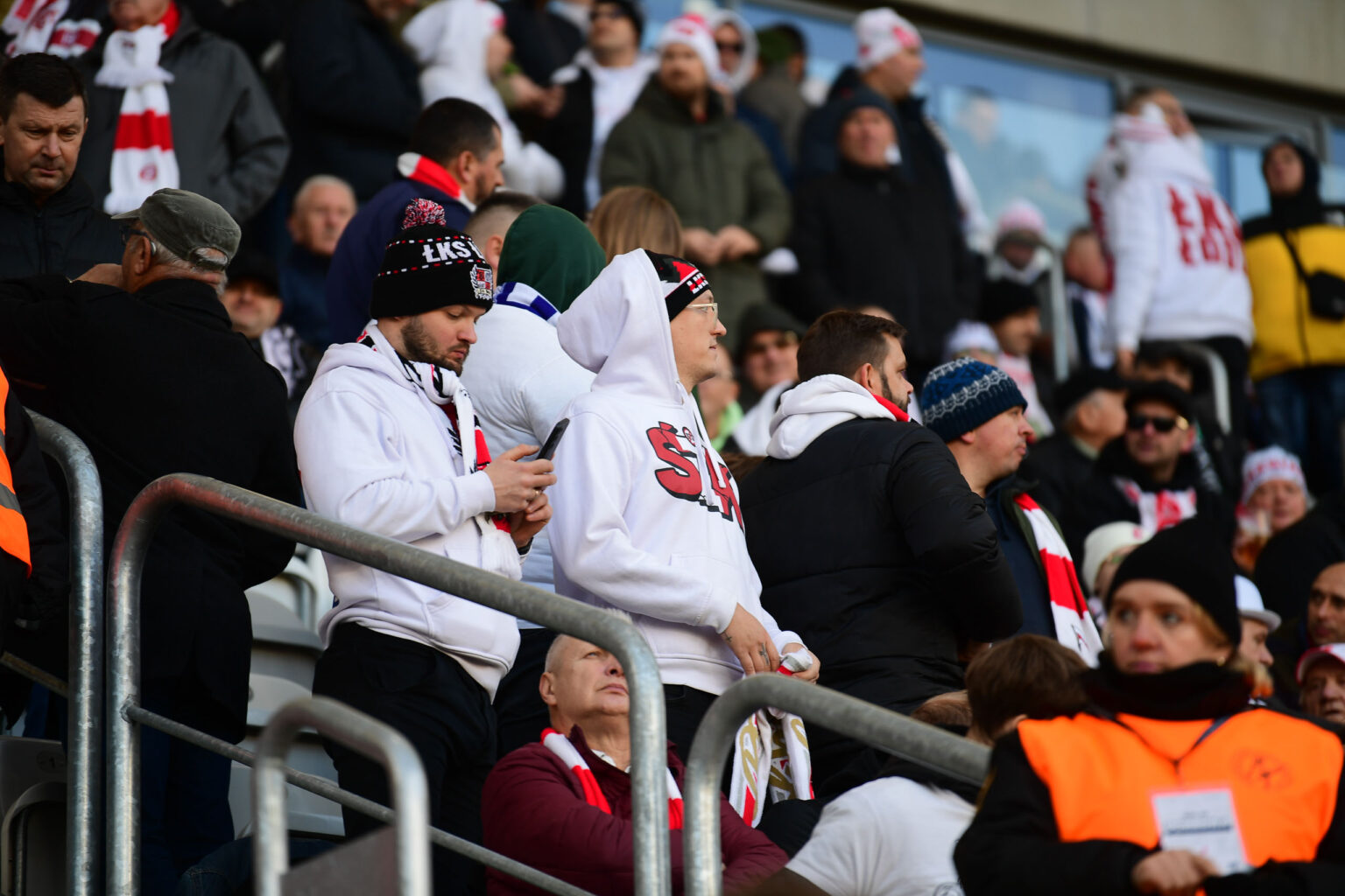 LKS Lodz vs Ruch Chorzow Kibice Fot Sebastian Szwajkowski 75