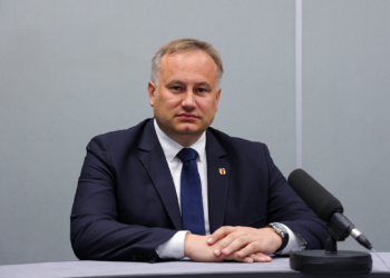 Wicemarszałek Województwa Łódzkiego Piotr Wojtysiak porannym gościem Radia Łódź w piątek 15 listopada