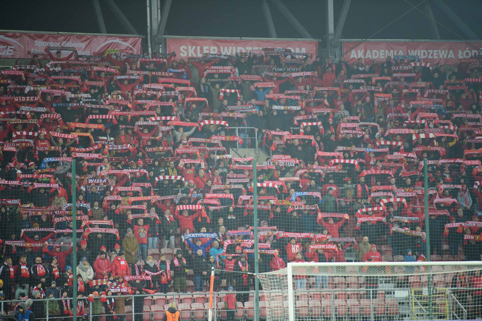 Widzew Lodz vs Zaglebie Lublin Fot Sebastian Szwajkowski 130